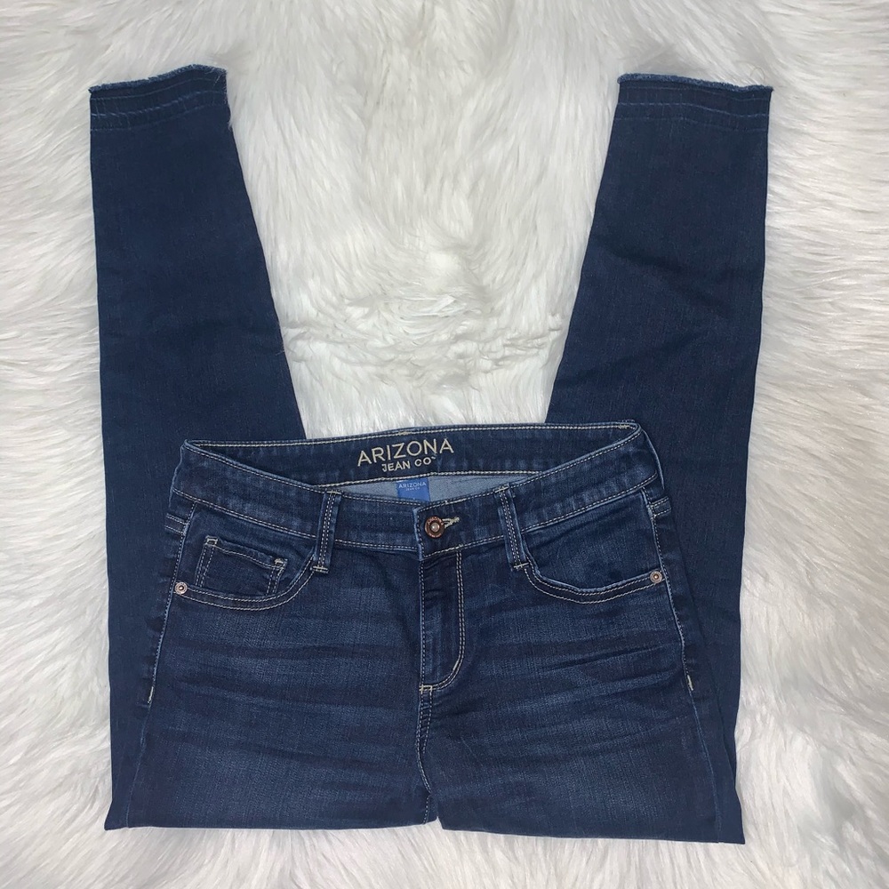 Arizona size 5 skinny jeans G08